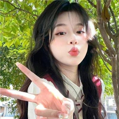 纸月亮